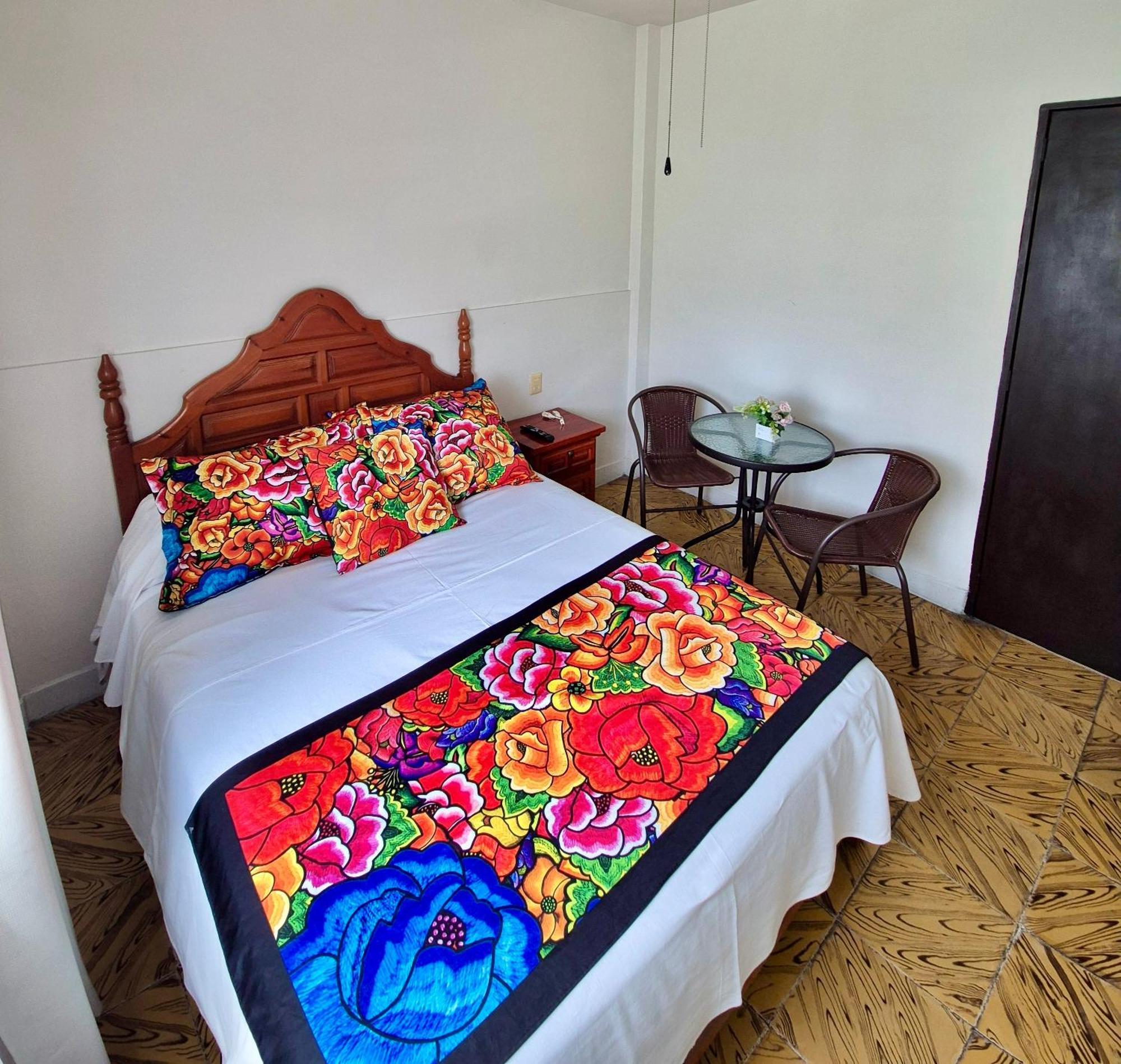 Hotel Catalina Orizaba  Exterior photo